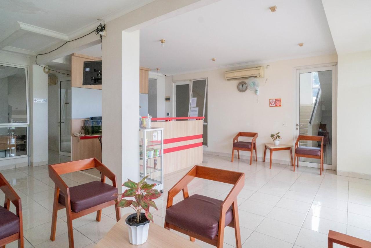Mroom Residence Near Umn Gading Serpong Redpartner Cicayur Bagian luar foto